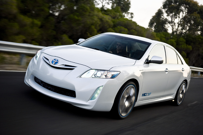 Illustration for article titled Australian Toyota HC-CV Concept Dangerously Close To Cool